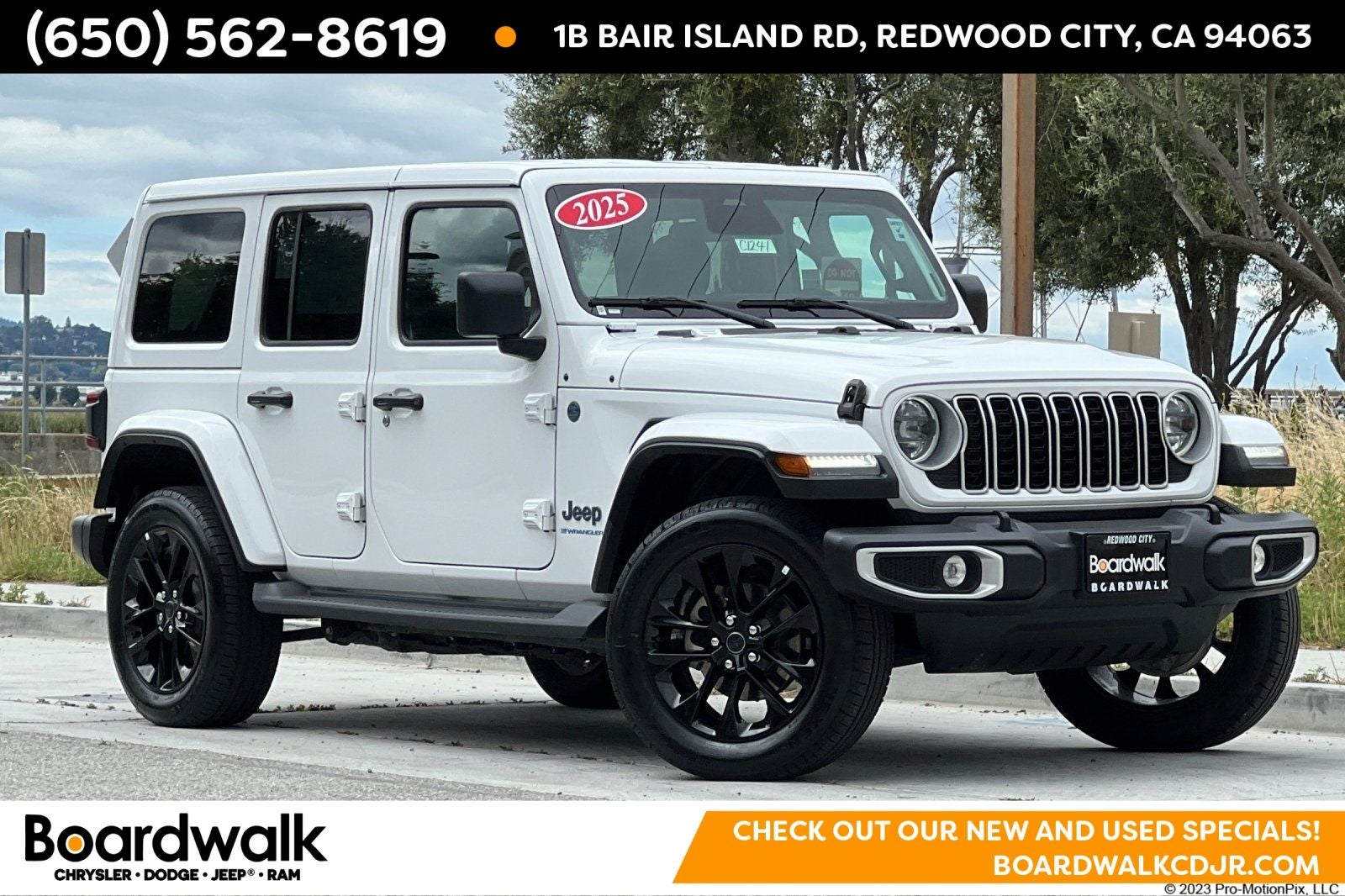 2025 Jeep Wrangler Sahara 4xe in Bright White Clearcoat — front three-quarter view